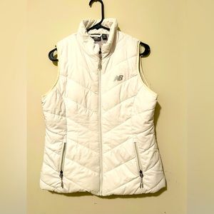 New balance white vest (like new)